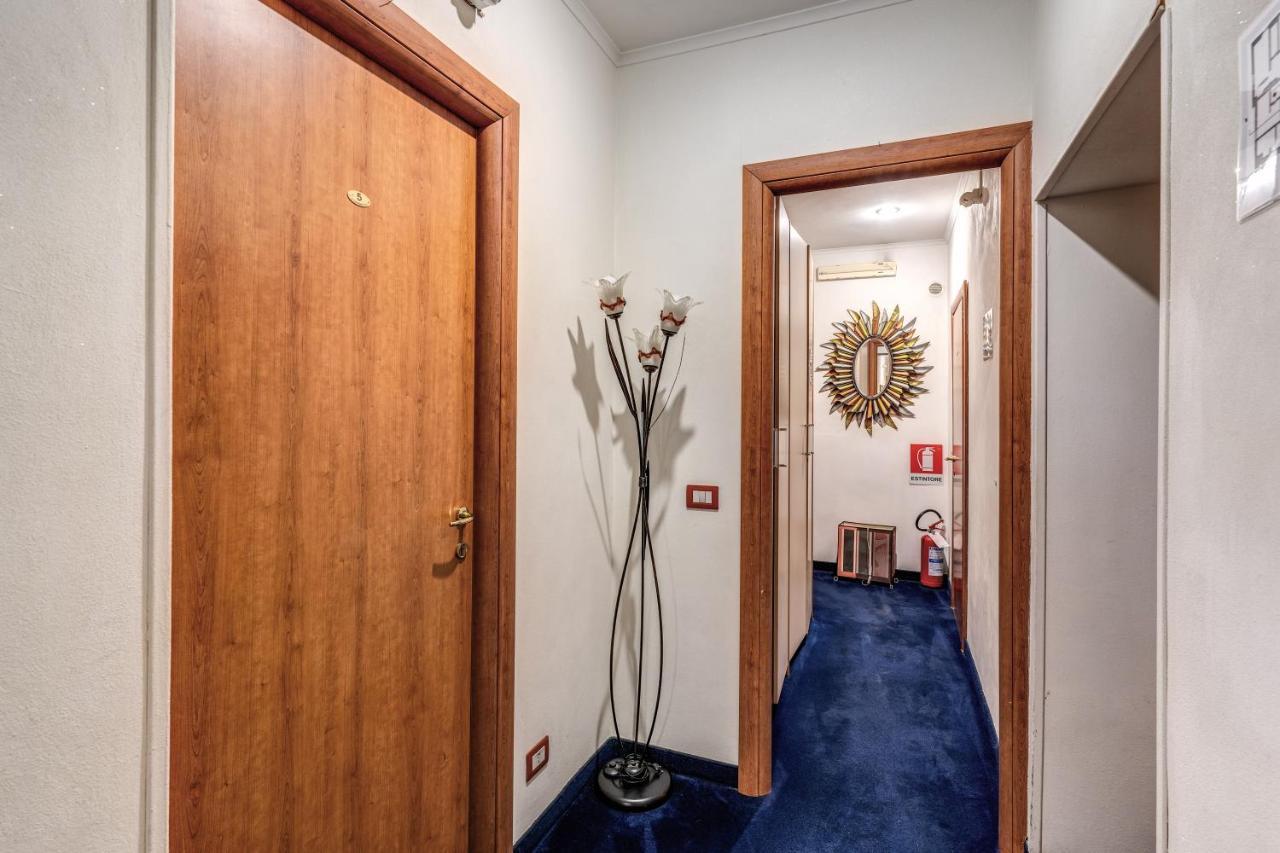 Guest House Masterintrastevere Roma Eksteriør bilde